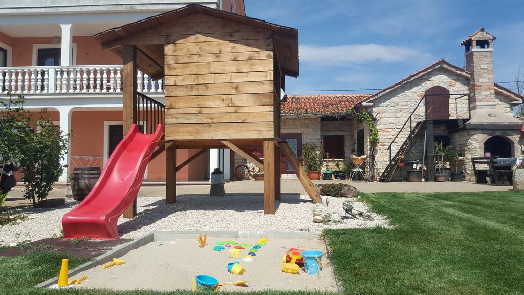 Apartments Sorgo Novigrad Istria 外观 照片