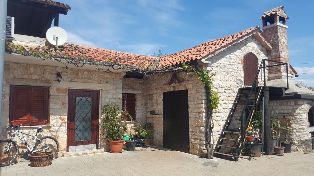 Apartments Sorgo Novigrad Istria 外观 照片